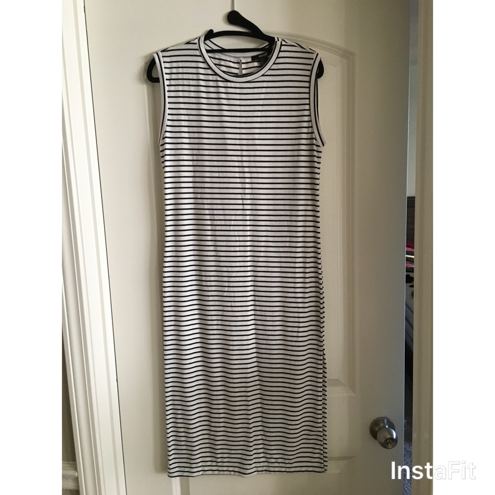 Black & white stripes midi dress
